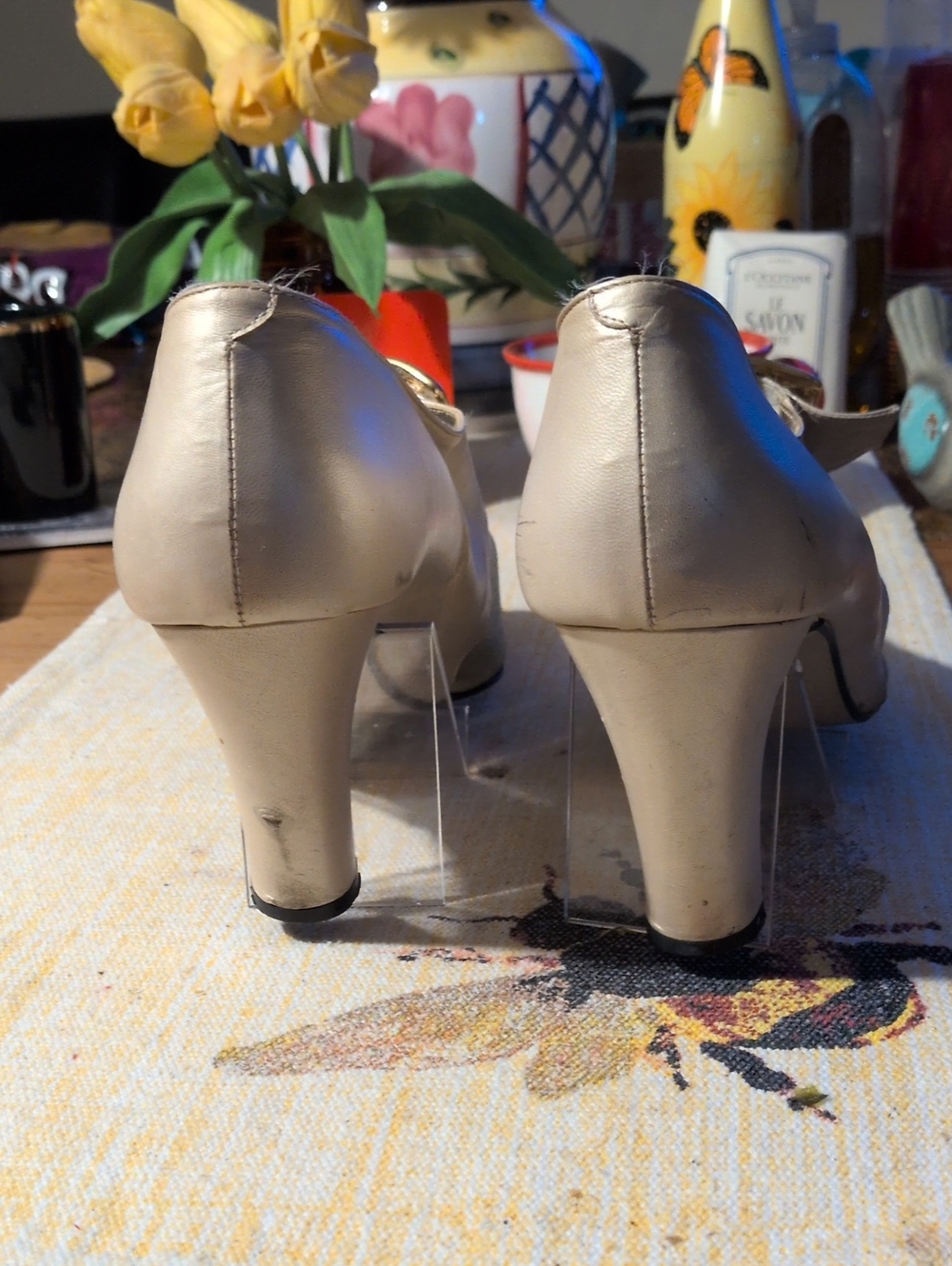 Classic Women's Ivory Pointed Toe Buckle Pumps - Picture 4 of 4